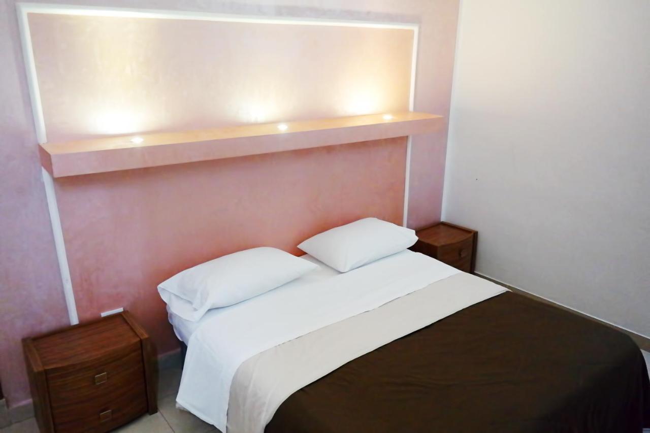 Bed and Breakfast Fourseasons Lecce Zewnętrze zdjęcie