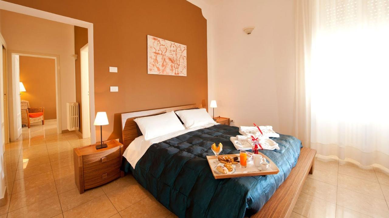 Bed and Breakfast Fourseasons Lecce Zewnętrze zdjęcie